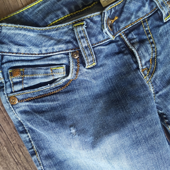 Silver Jeans Size 26 - Picture 10 of 13